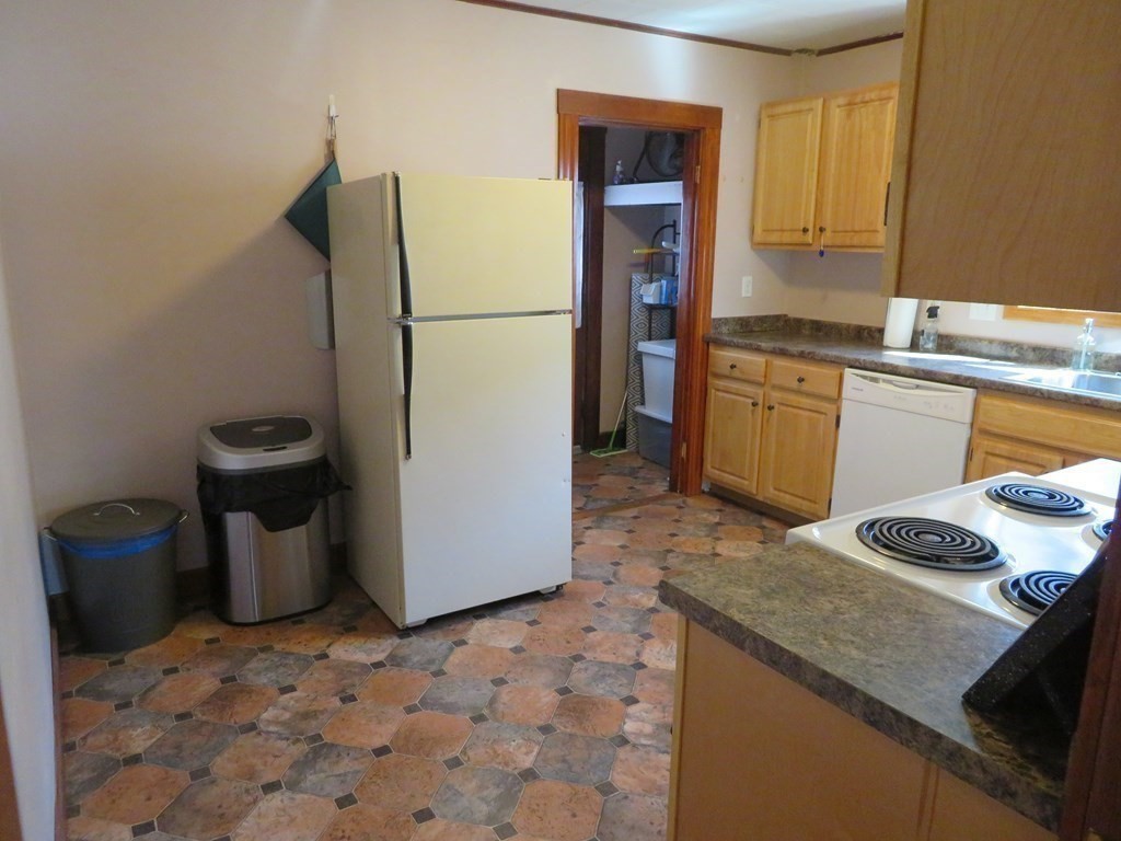 15-17 Perthshire Road Boston, MA 02135 - Photo 24 of 37