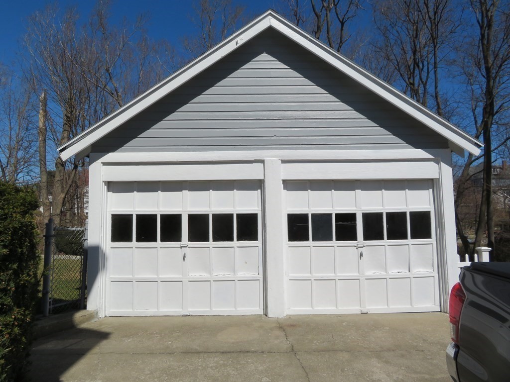 15-17 Perthshire Road Boston, MA 02135 - Photo 31 of 37