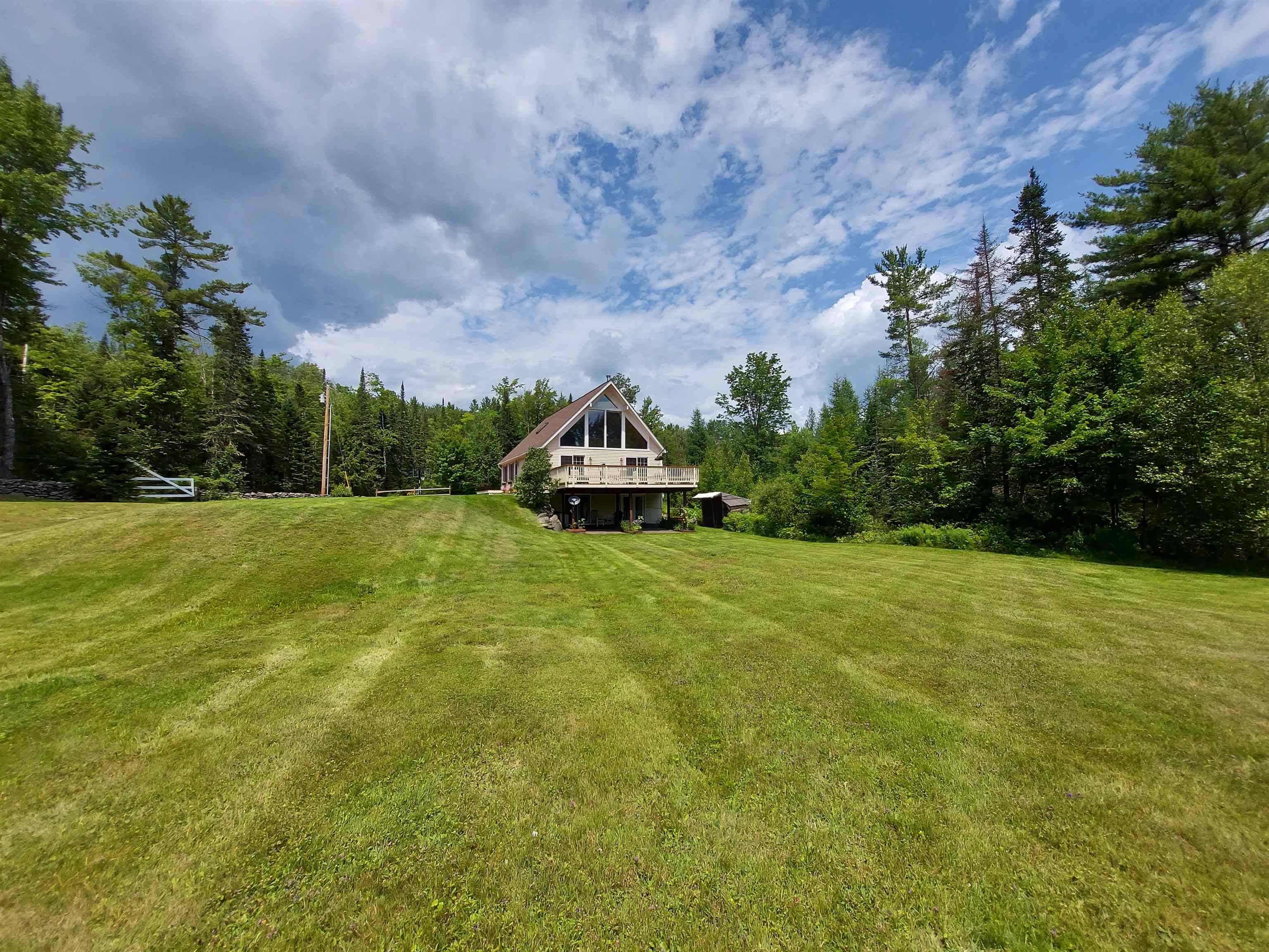 442 Blaney Road Bethlehem, NH 03574 - Photo 9 of 40 Gallery Image 9
