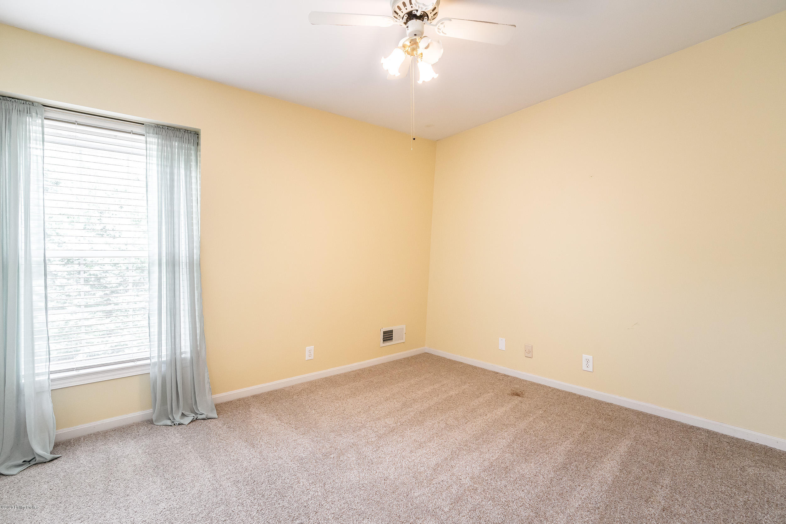 807 Moser Road Louisville, KY 40243 - Photo 46 of 51 807 Moser Road-48