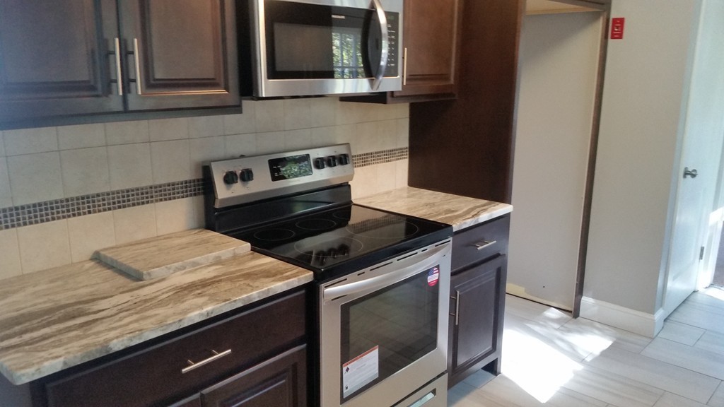 162 Marjorie Road Stoughton, MA 02072 - Photo 3 of 15 Gallery Image 3