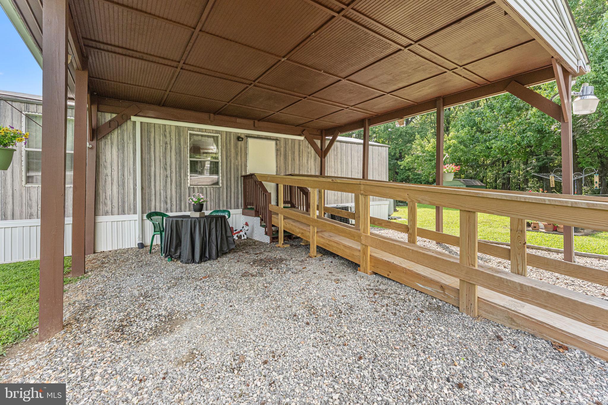 471 Burrells Marina Road Urbanna, VA 23175 - Photo 30 of 36 Gallery Image 30