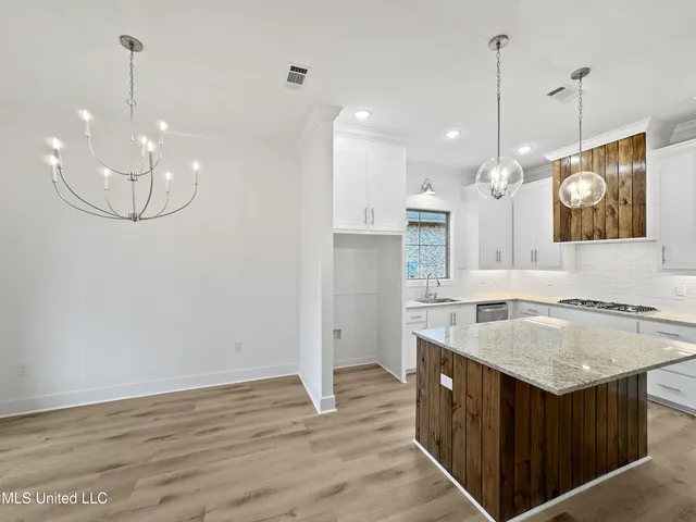 $349,900 | 210 Birch Lane, Canton, MS 39046