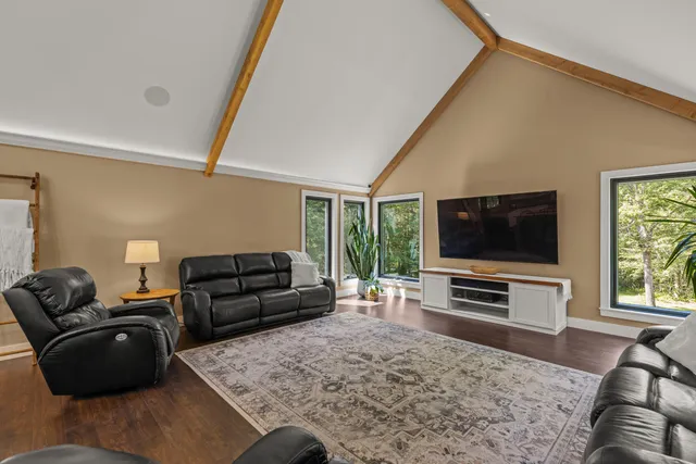 $1,799,999 | 10 Lewis Road, Kittery, ME 03904