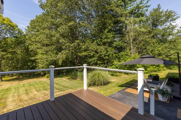 $1,599,900 | 10 Lewis Road, Kittery, ME 03904