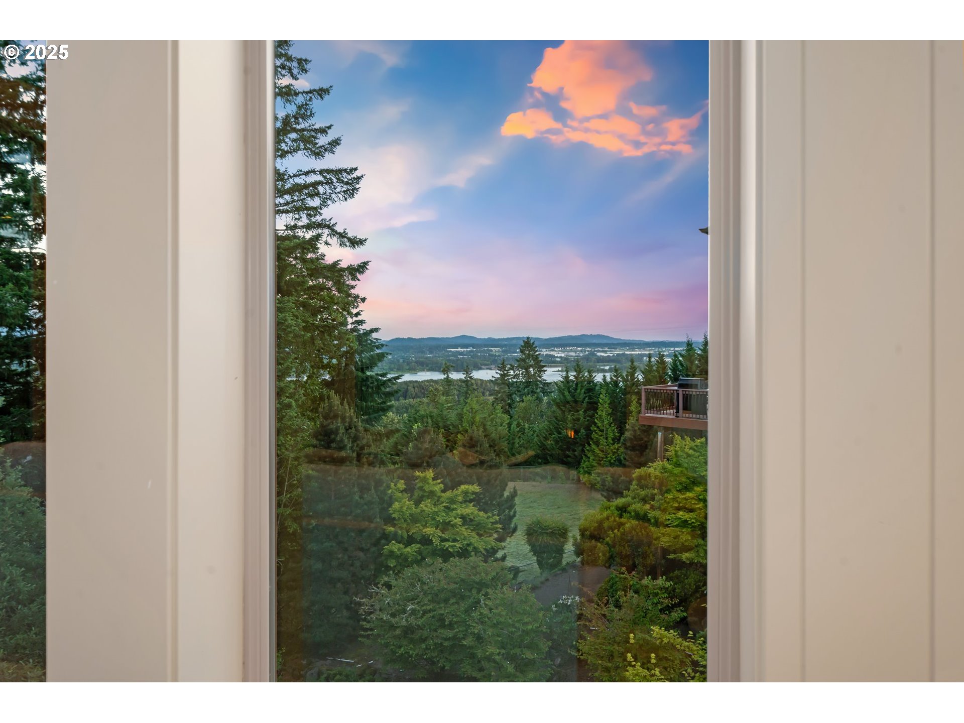 612 Northwest Valley Street Camas, WA 98607 - Photo 15 of 46 Gallery Image 15