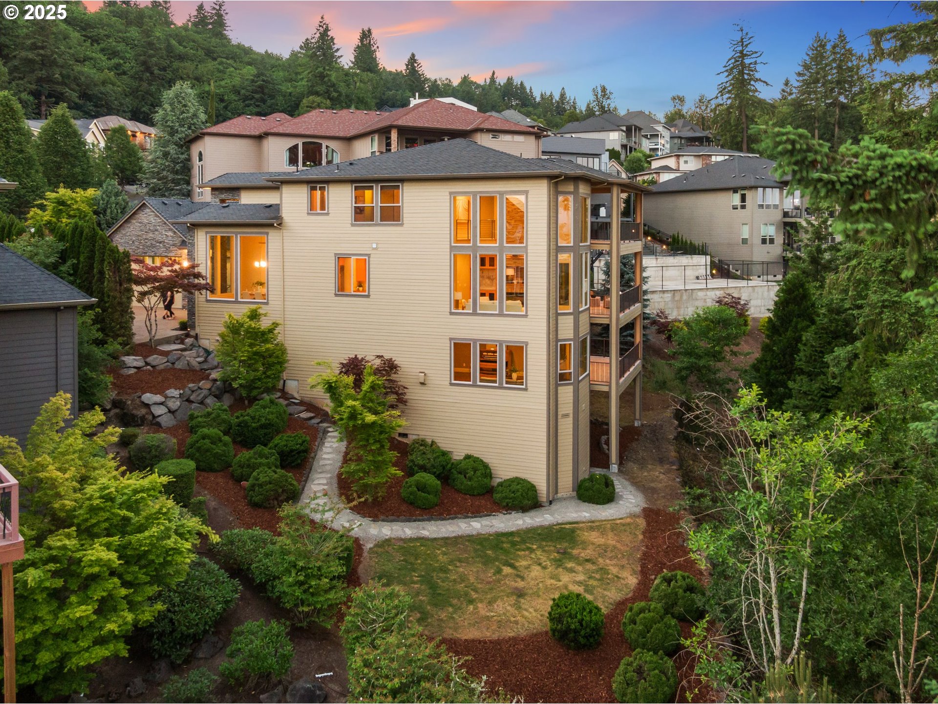 612 Northwest Valley Street Camas, WA 98607 - Photo 40 of 46 Gallery Image 40