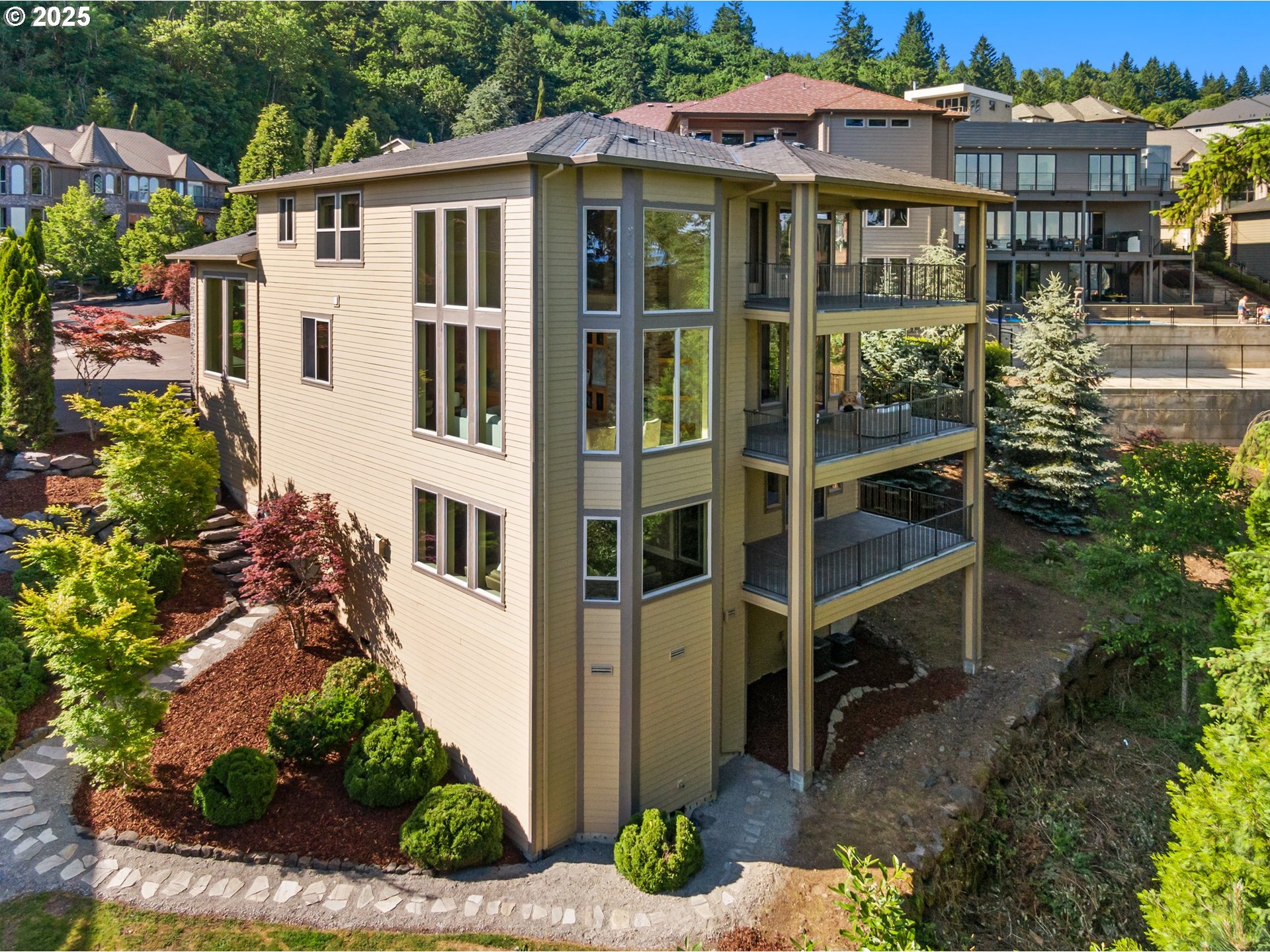 612 Northwest Valley Street Camas, WA 98607 - Photo 41 of 46 Gallery Image 41