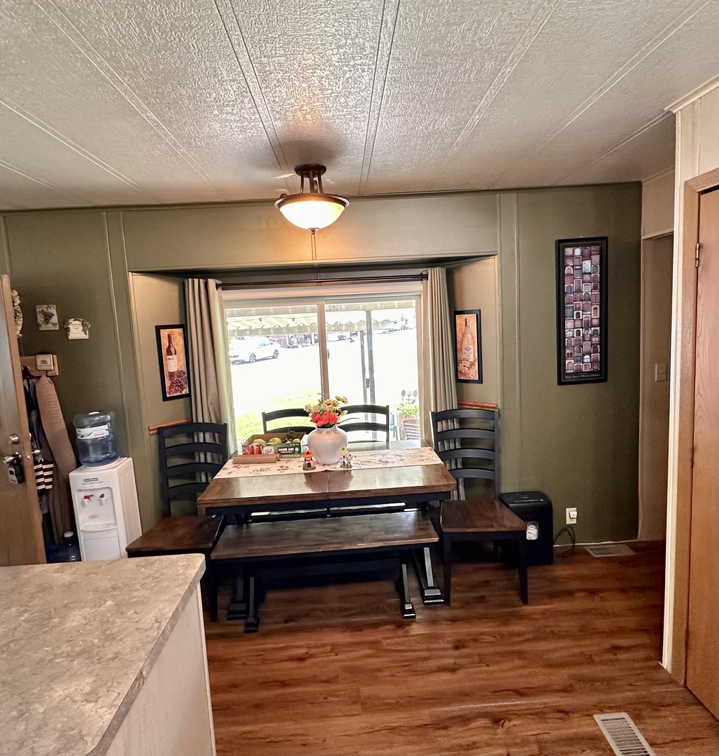 1336 Douglas Avenue, Unit 13 Montgomery, IL 60538 - Photo 10 of 23 a room with furniture pool table and flat screen tv