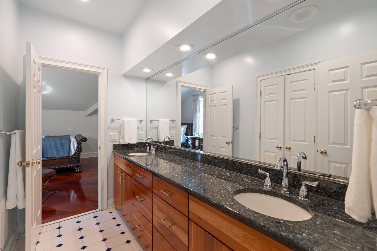 1429 Burningtree Road Charleston, SC 29412 - Photo 60 of 89 89