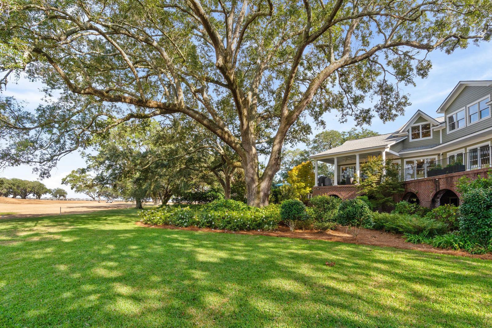 1429 Burningtree Road Charleston, SC 29412 - Photo 67 of 89 99