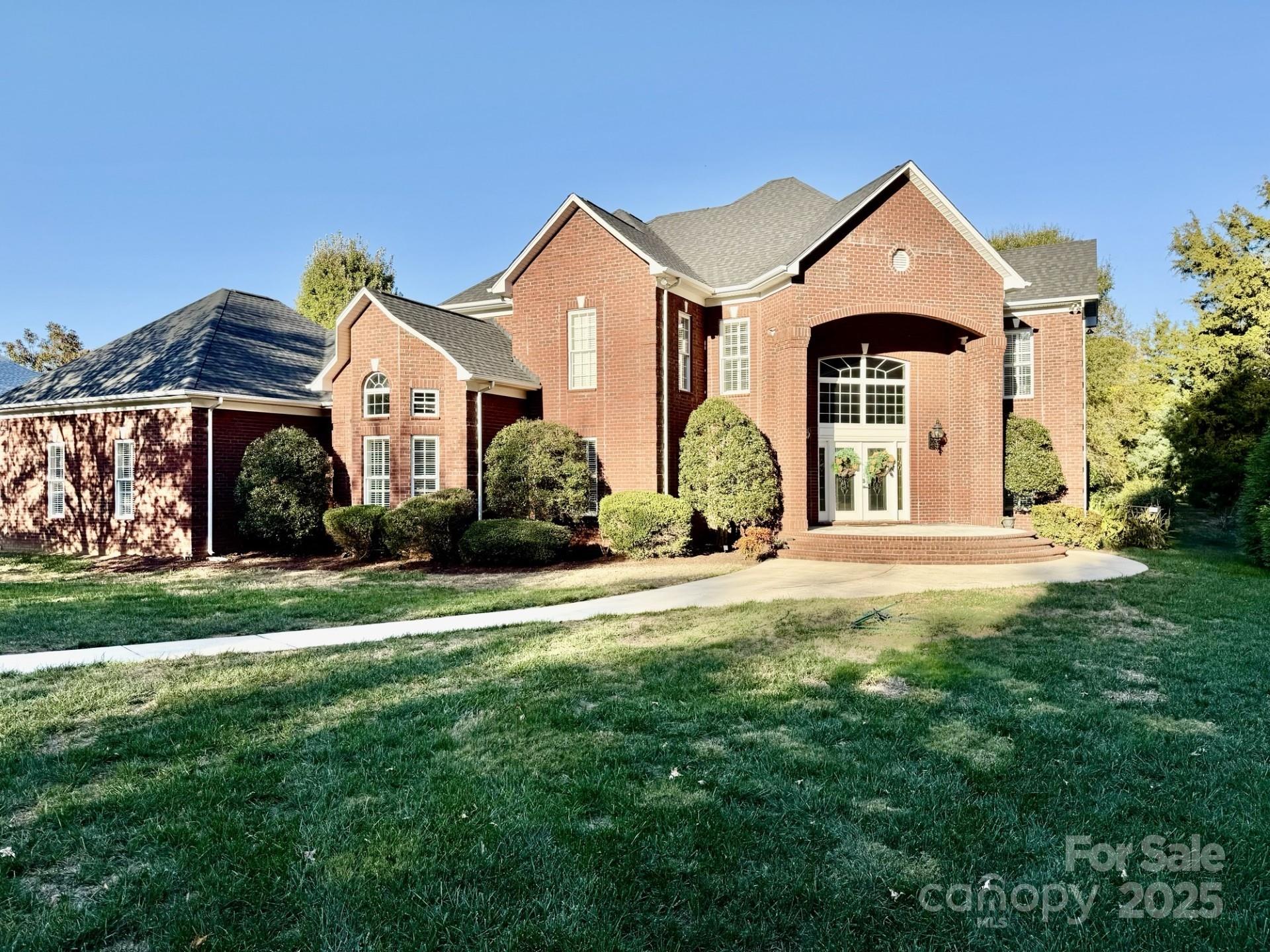 2258 Rising Sun Lane Matthews, NC 28104 - Photo 1 of 37 Gallery Image 1