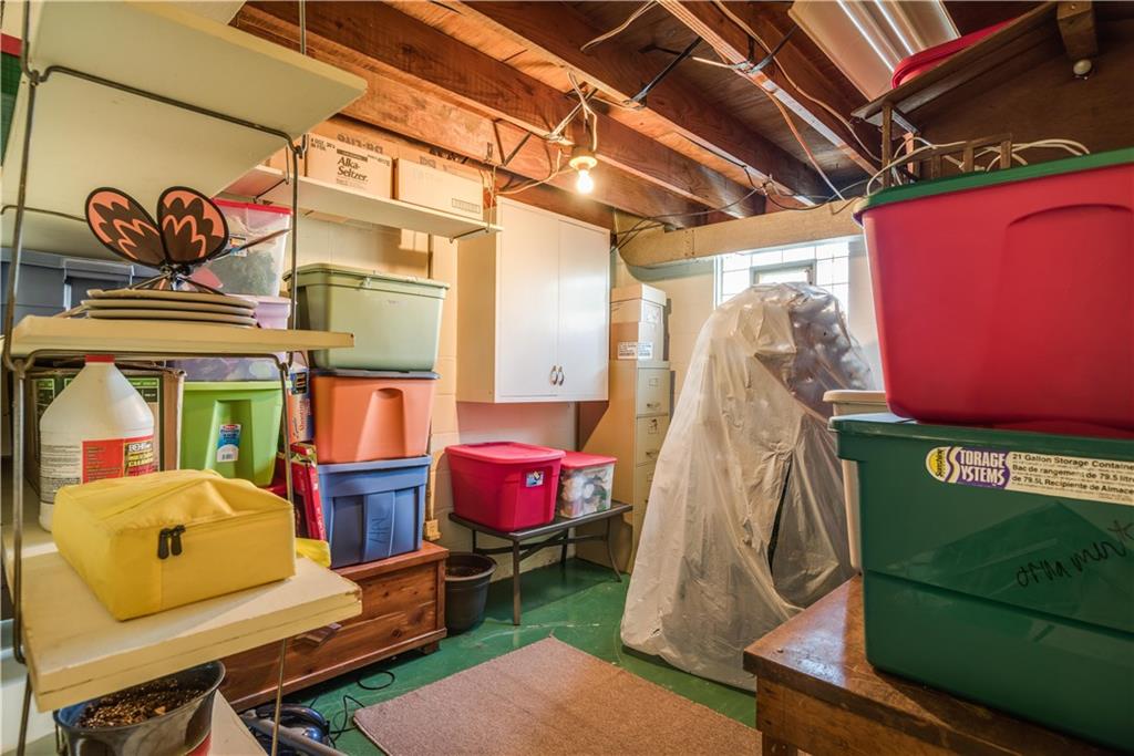 842 Rosalind Road Pittsburgh, PA 15237 - Photo 17 of 21 THE BONUS STORAGE AREA MEASURES 11'X9'.5"