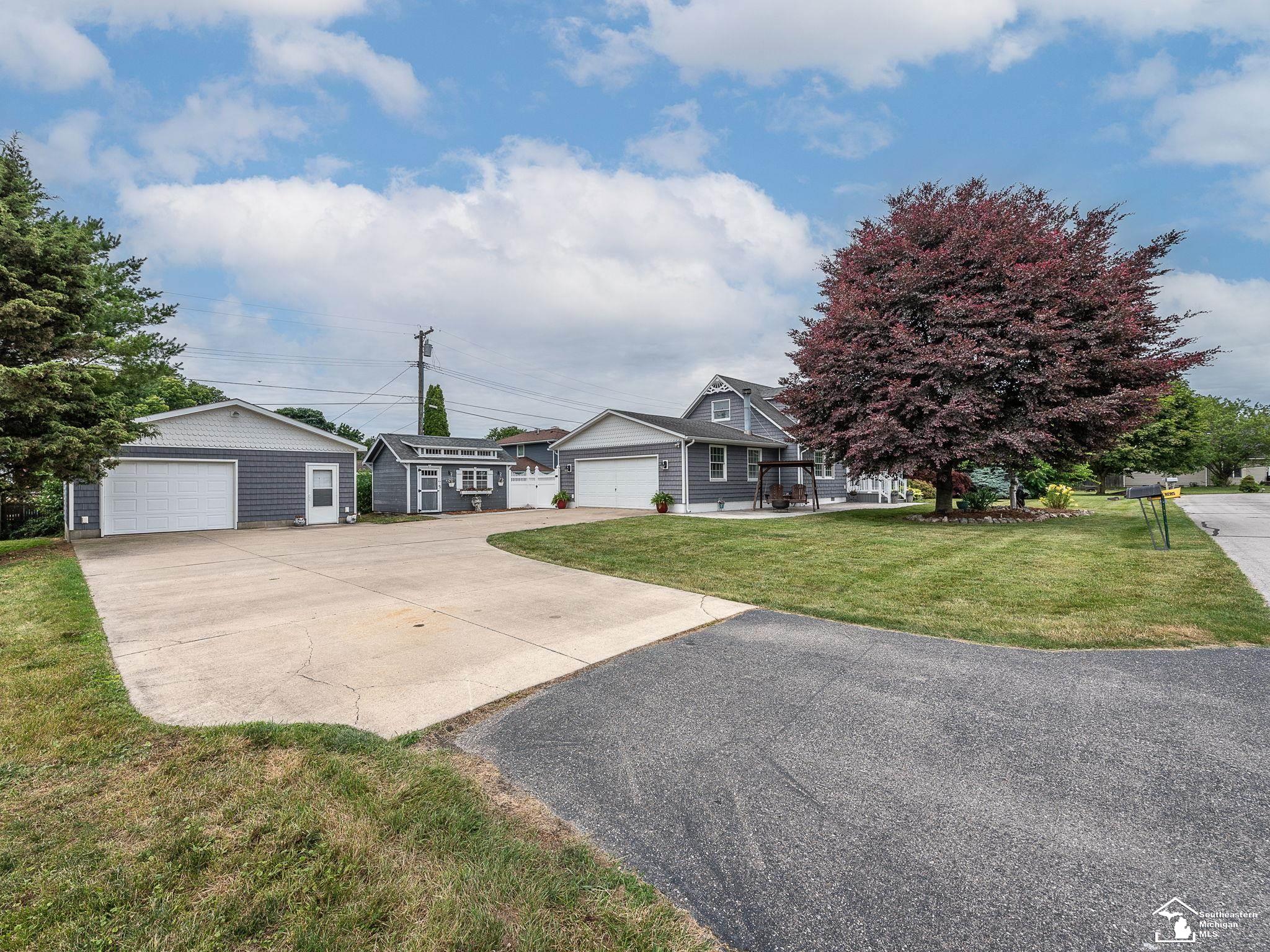 4369 Dixon Road Newport, MI 48166 - Photo 37 of 44 50147039-9ae26db7-91de-4891-b934-7798771d3d7f.JPG