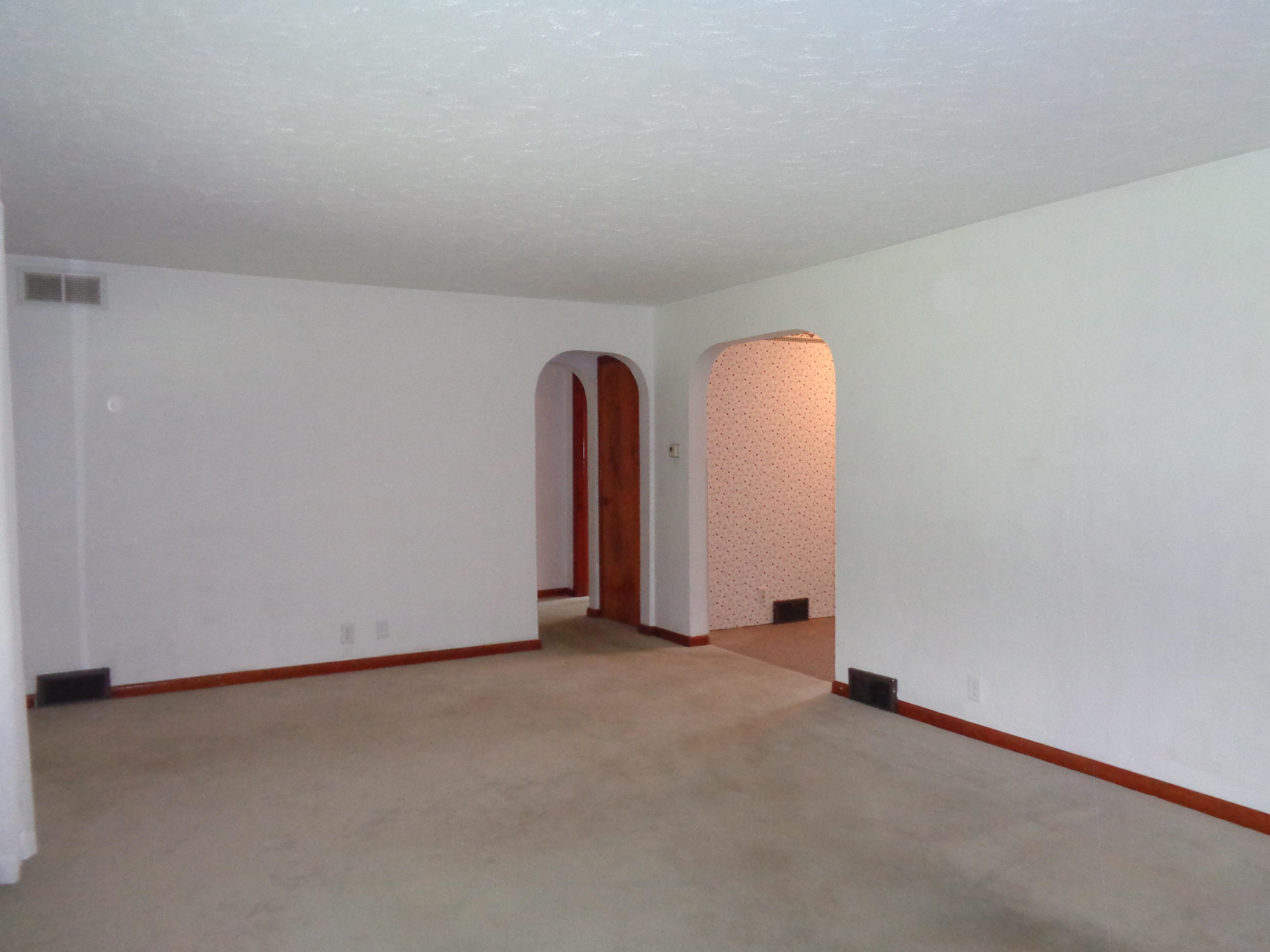 2424 Cottingham Road North Springfield, OH 45502 - Photo 7 of 29