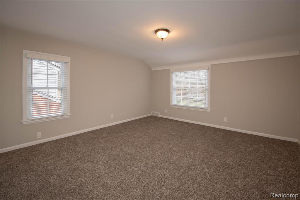 1699 Littlestone Road Grosse Pointe Woods, MI 48236 - Photo 36 of 54