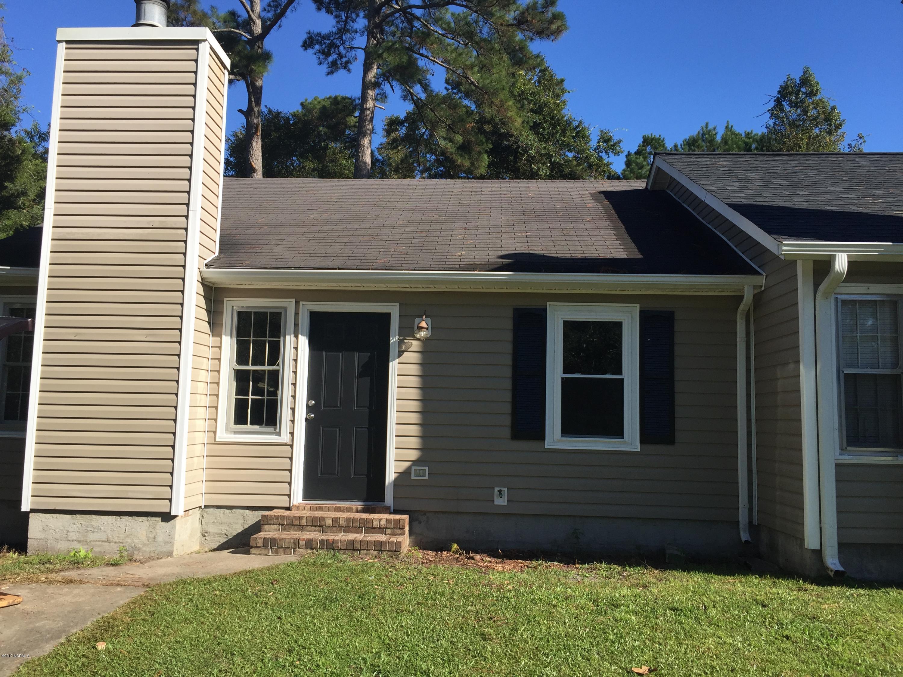 301 Hilda Road Jacksonville, NC 28546 - Photo 1 of 14 IMG_1979