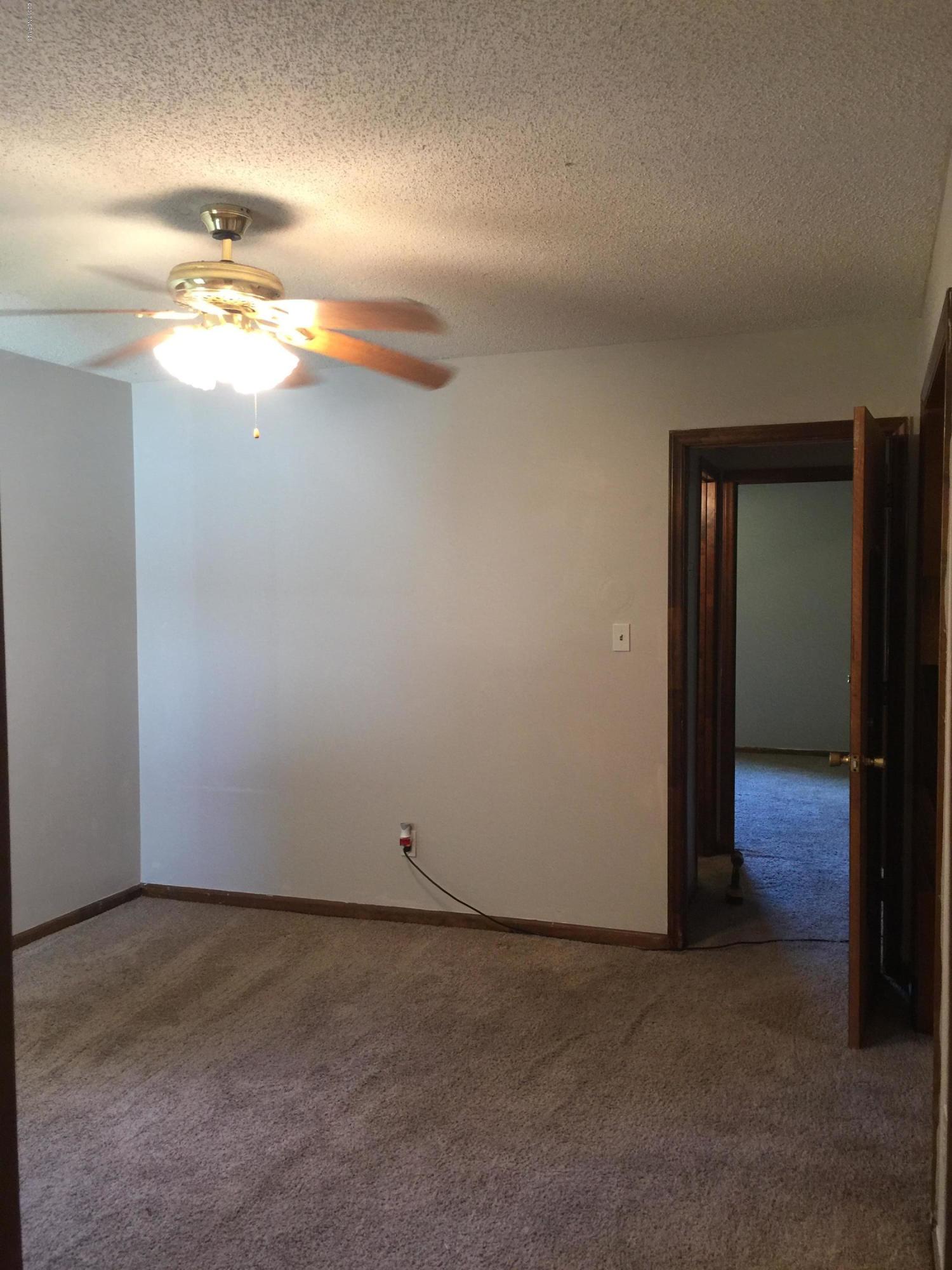 301 Hilda Road Jacksonville, NC 28546 - Photo 7 of 14 2nd BR/guest room