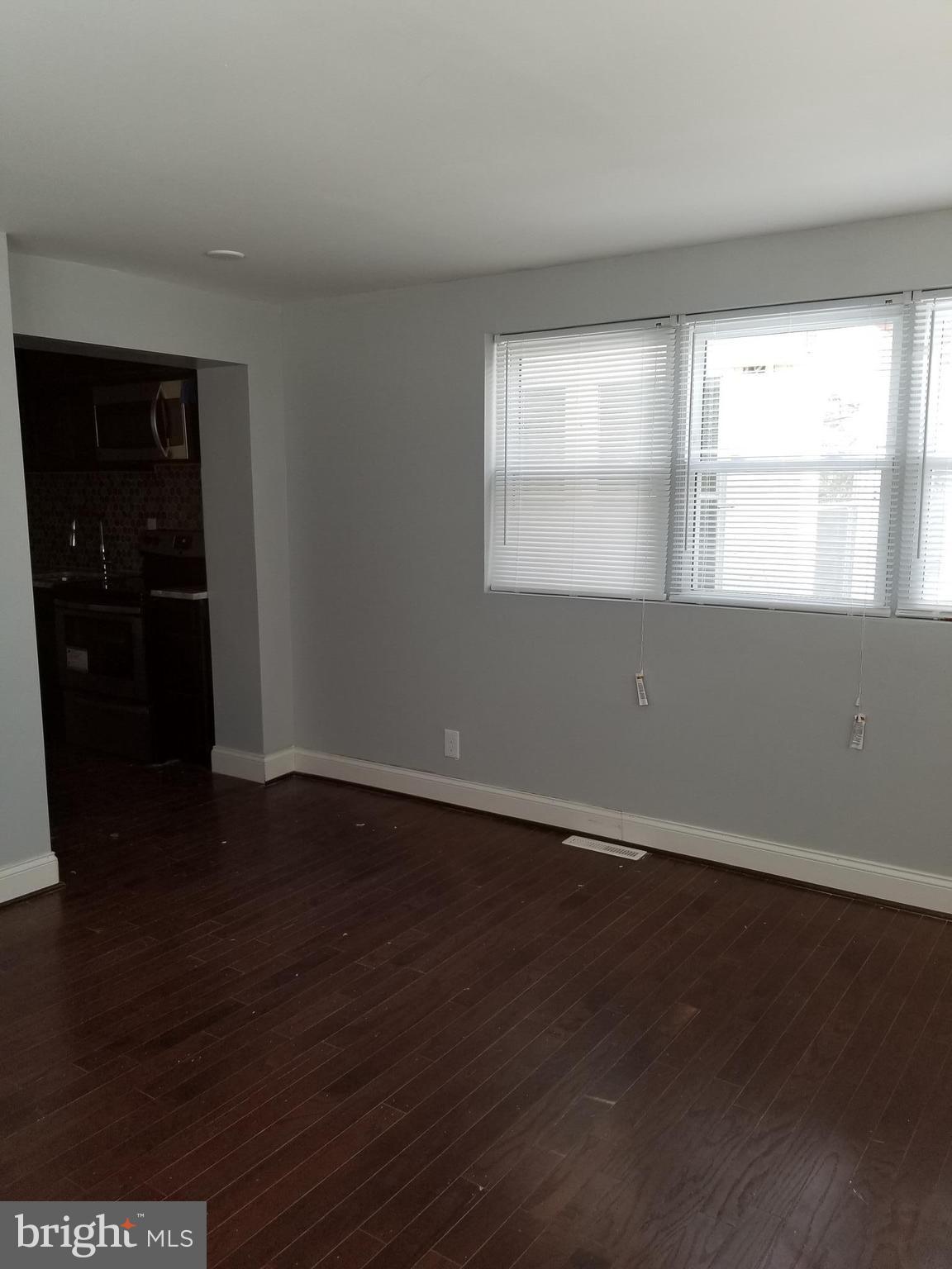 2514 Riggs Avenue Baltimore, MD 21216 - Photo 11 of 12 Family Room
