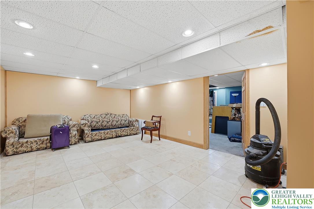 6688 Haasadahl Road Allentown, PA 18106 - Photo 29 of 38 Basement Room
