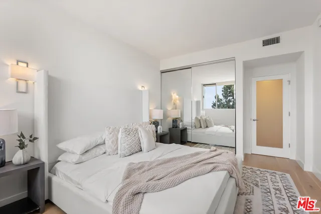 $5,000 | 8787 Shoreham Drive, Unit 109, West Hollywood, CA 90069