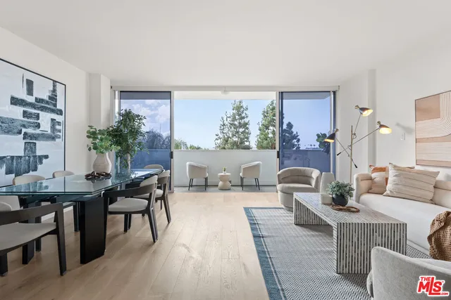 $5,000 | 8787 Shoreham Drive, Unit 109, West Hollywood, CA 90069
