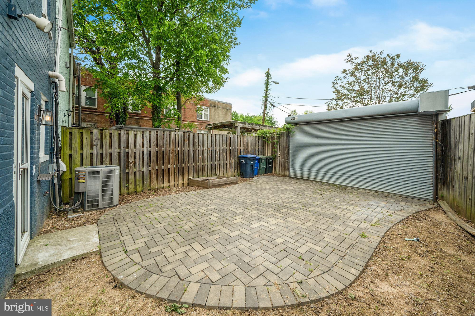 1640 Independence Avenue Southeast Washington, DC 20003 - Photo 25 of 29