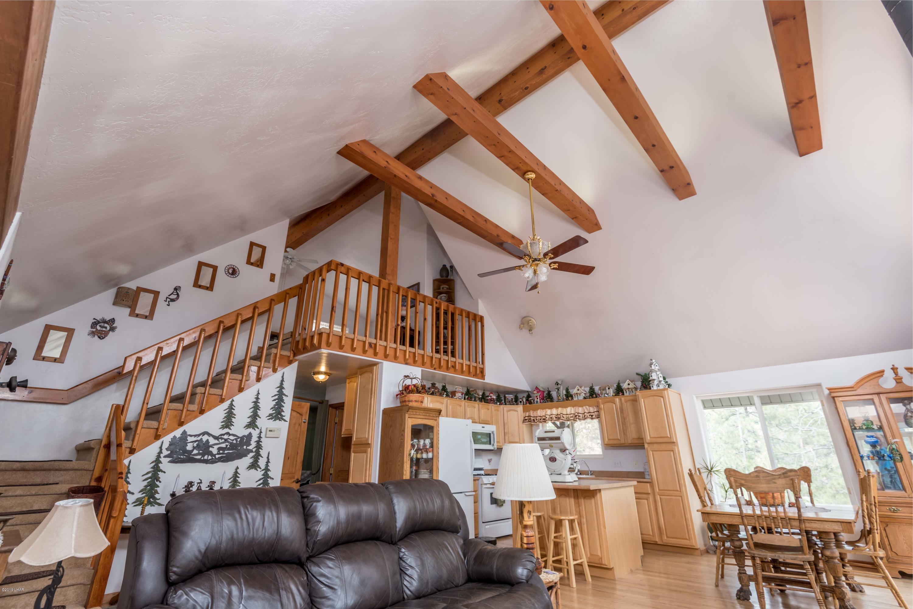4690 South Hansen Road Kingman, AZ 86401 - Photo 24 of 94 Look at those wood beams.