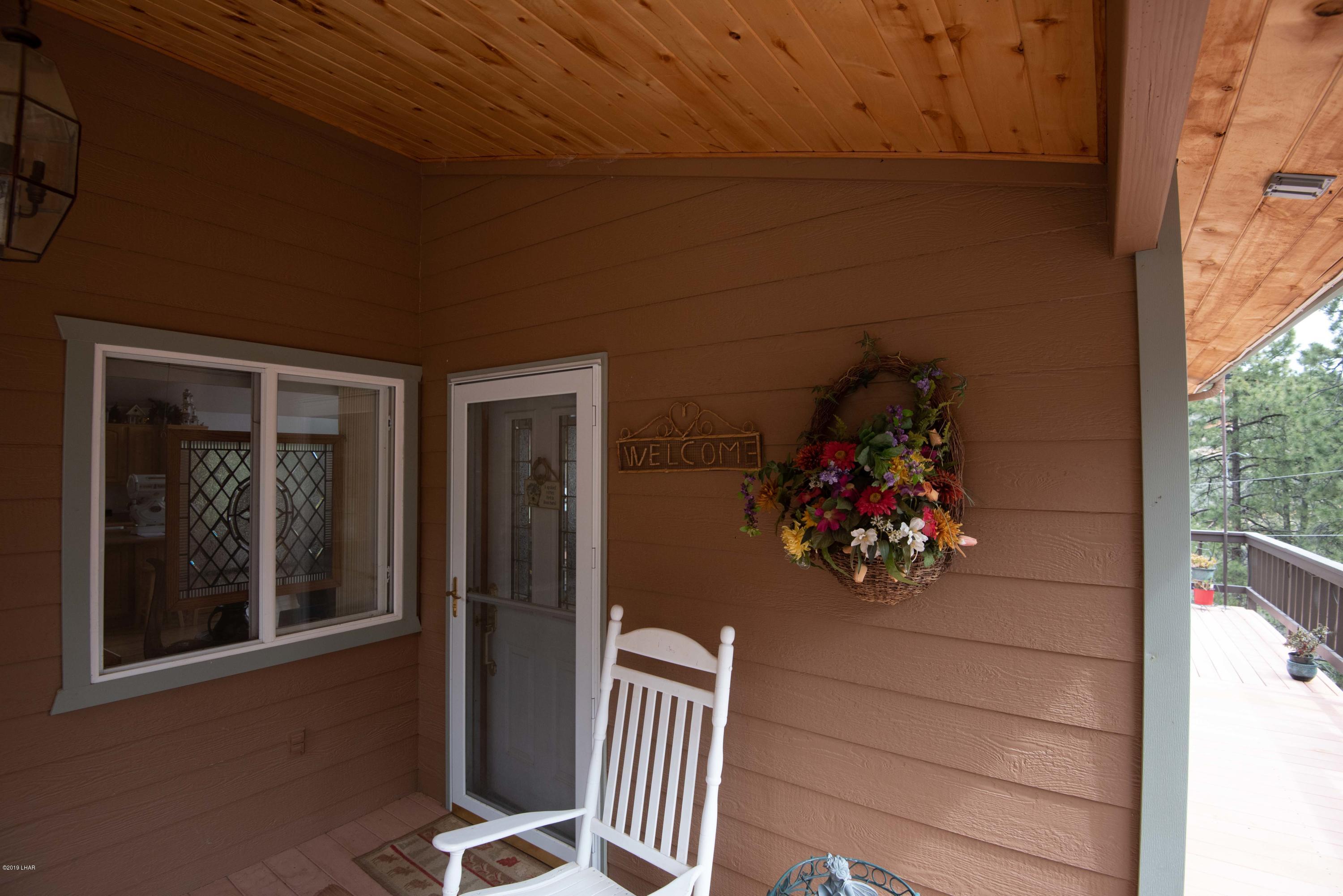 4690 South Hansen Road Kingman, AZ 86401 - Photo 4 of 94 Entrance. Welcome to your new home.