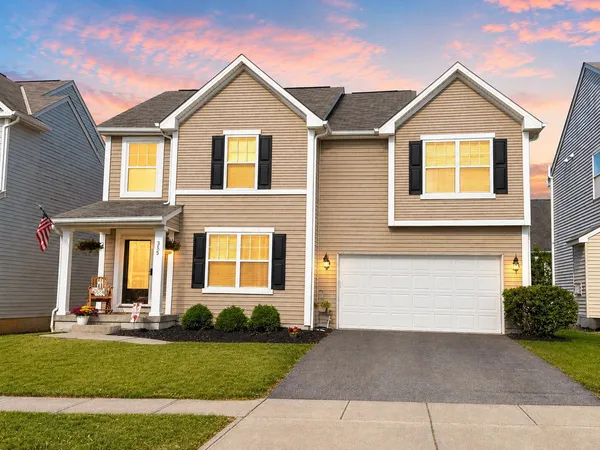 $414,900 | 355 Hanton Way, Columbus, OH 43213