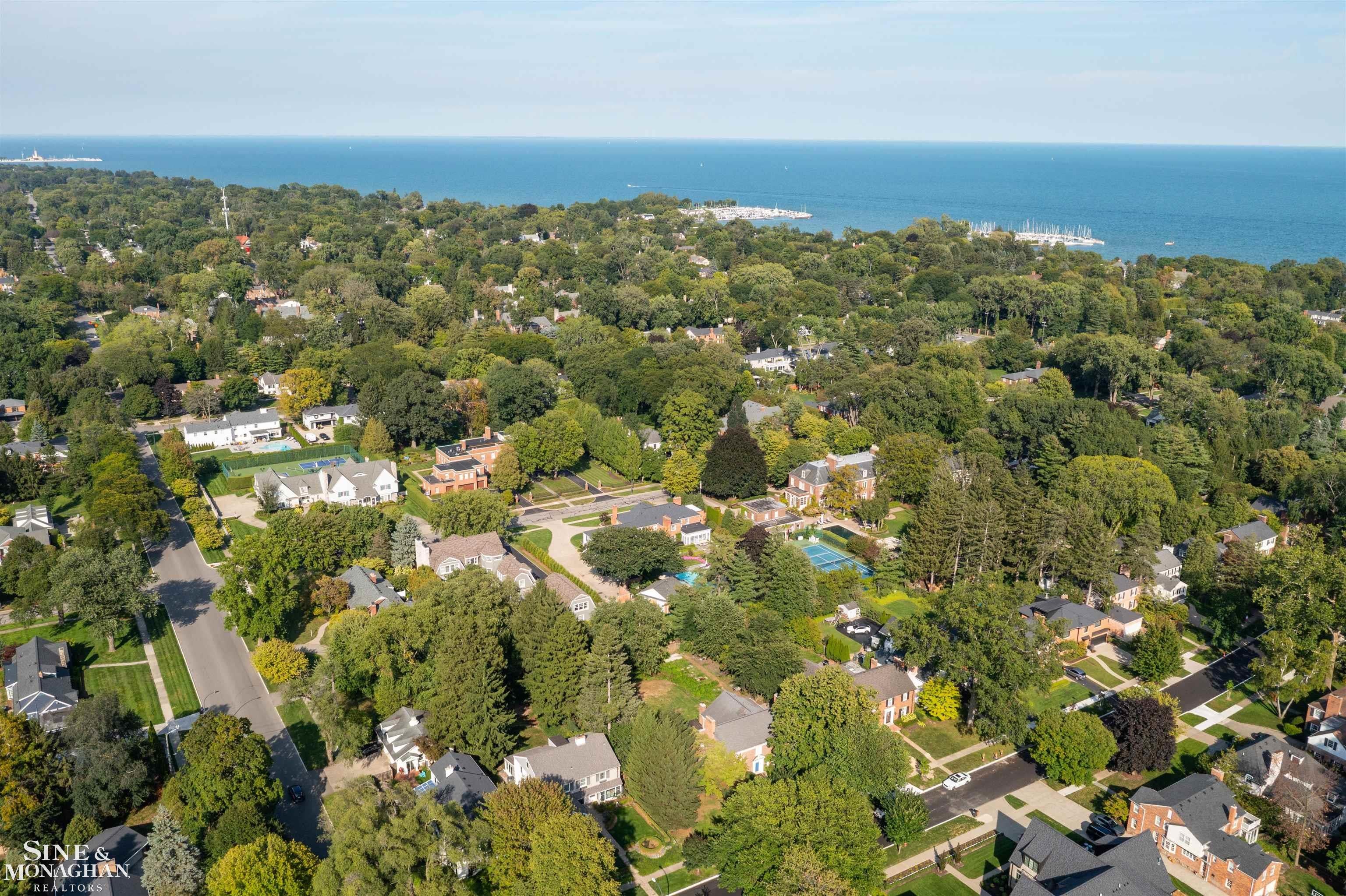 124 Merriweather Road Grosse Pointe Farms, MI 48236 - Photo 73 of 77 Gallery Image 73