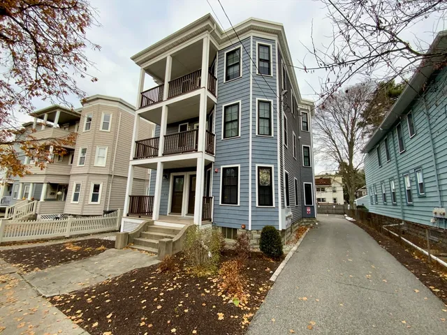$3,700 | 65 Broadway, Unit 1, Arlington, MA 02474