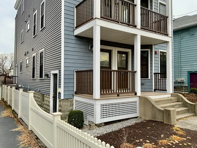 $3,700 | 65 Broadway, Unit 1, Arlington, MA 02474