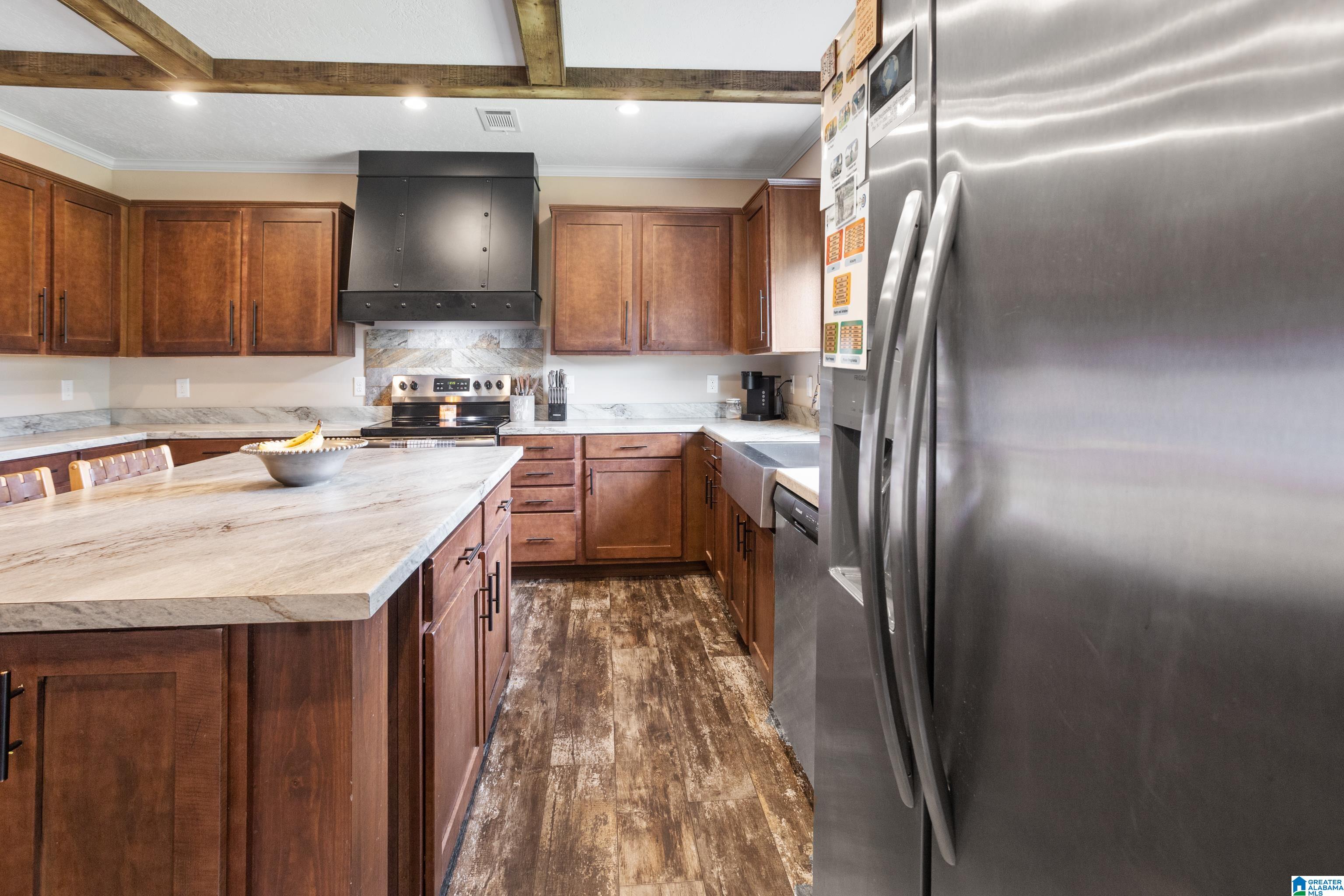 8437 Wade Road Warrior, AL 35180 - Photo 5 of 42