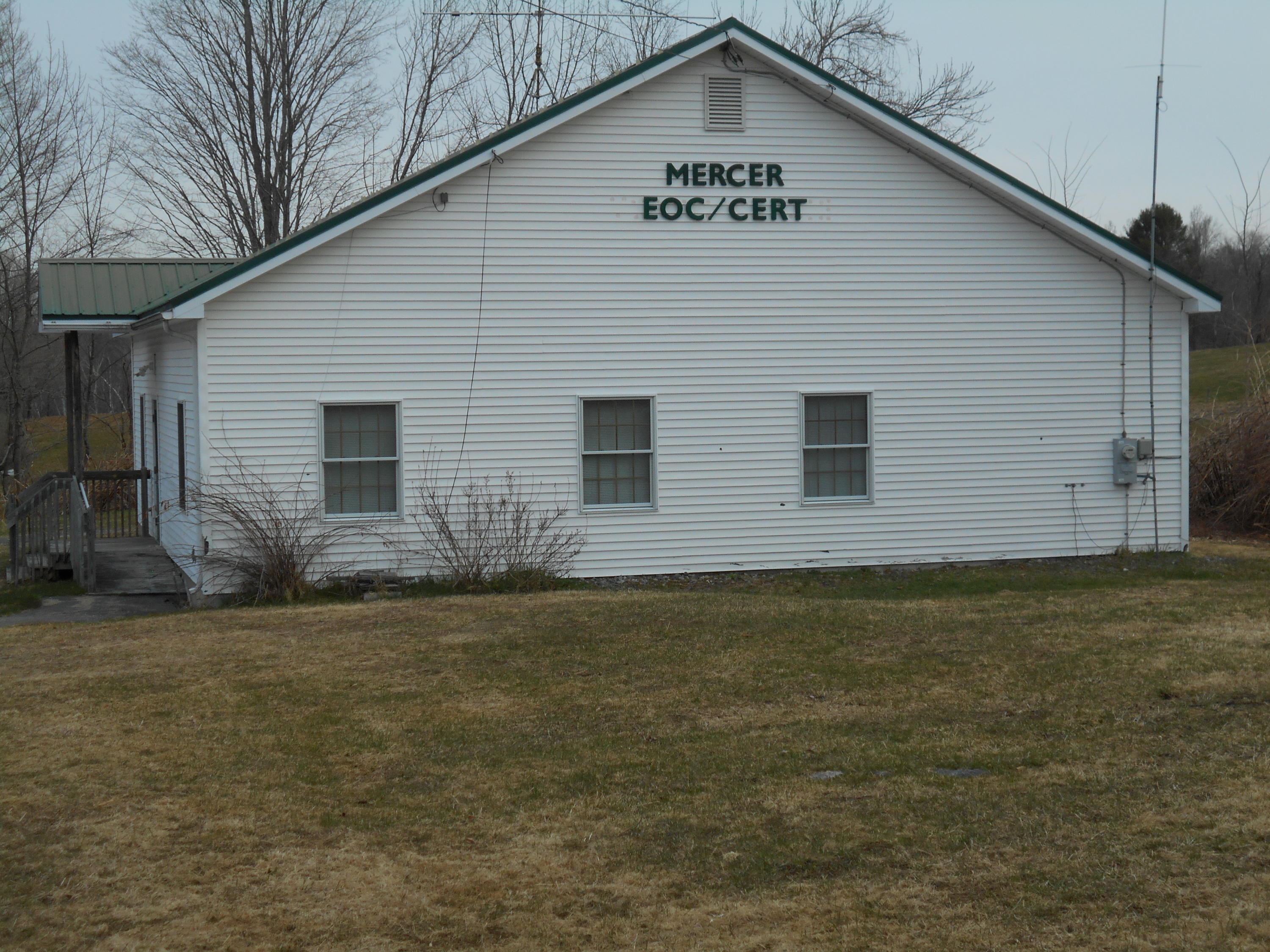 75 Main Street Mercer, ME 04957 - Photo 2 of 20 Right Side of Building
