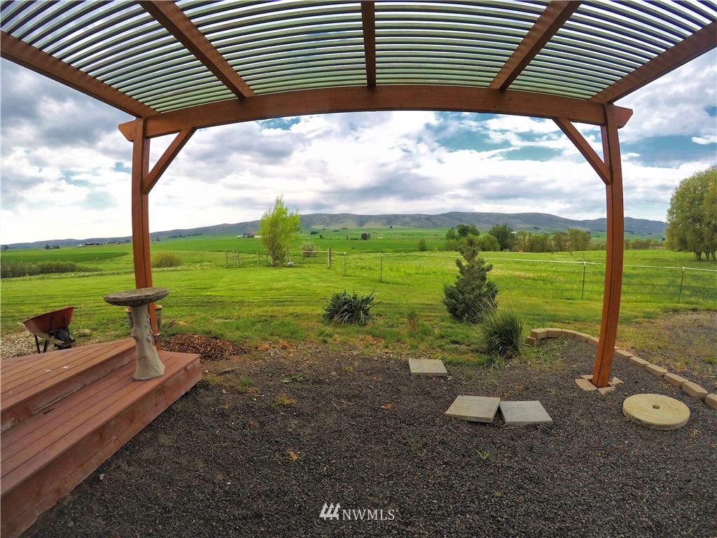 6210 4th Parallel Road Ellensburg, WA 98926 - Photo 4 of 16 Gallery Image 4