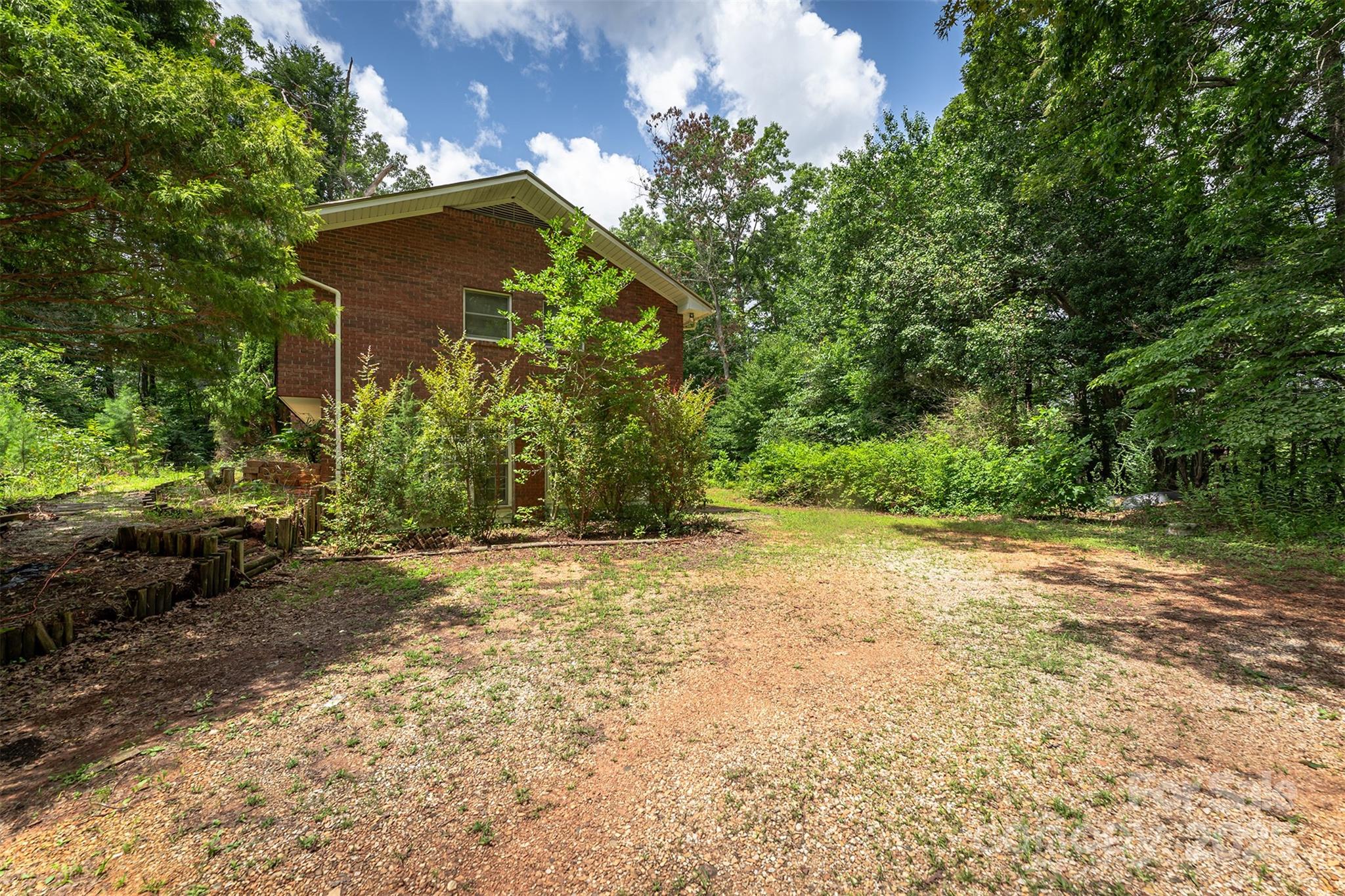 1801 Parker Padgett Road Old Fort, NC 28762 - Photo 4 of 48