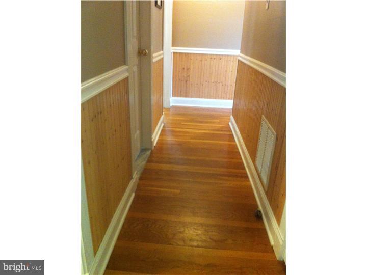 956 Tuckahoe Road Newfield, NJ 08344 - Photo 13 of 25 Hallway