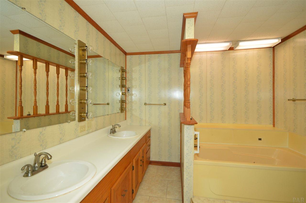 3625 Pine Level Church Road Jay, FL 32565 - Photo 18 of 32