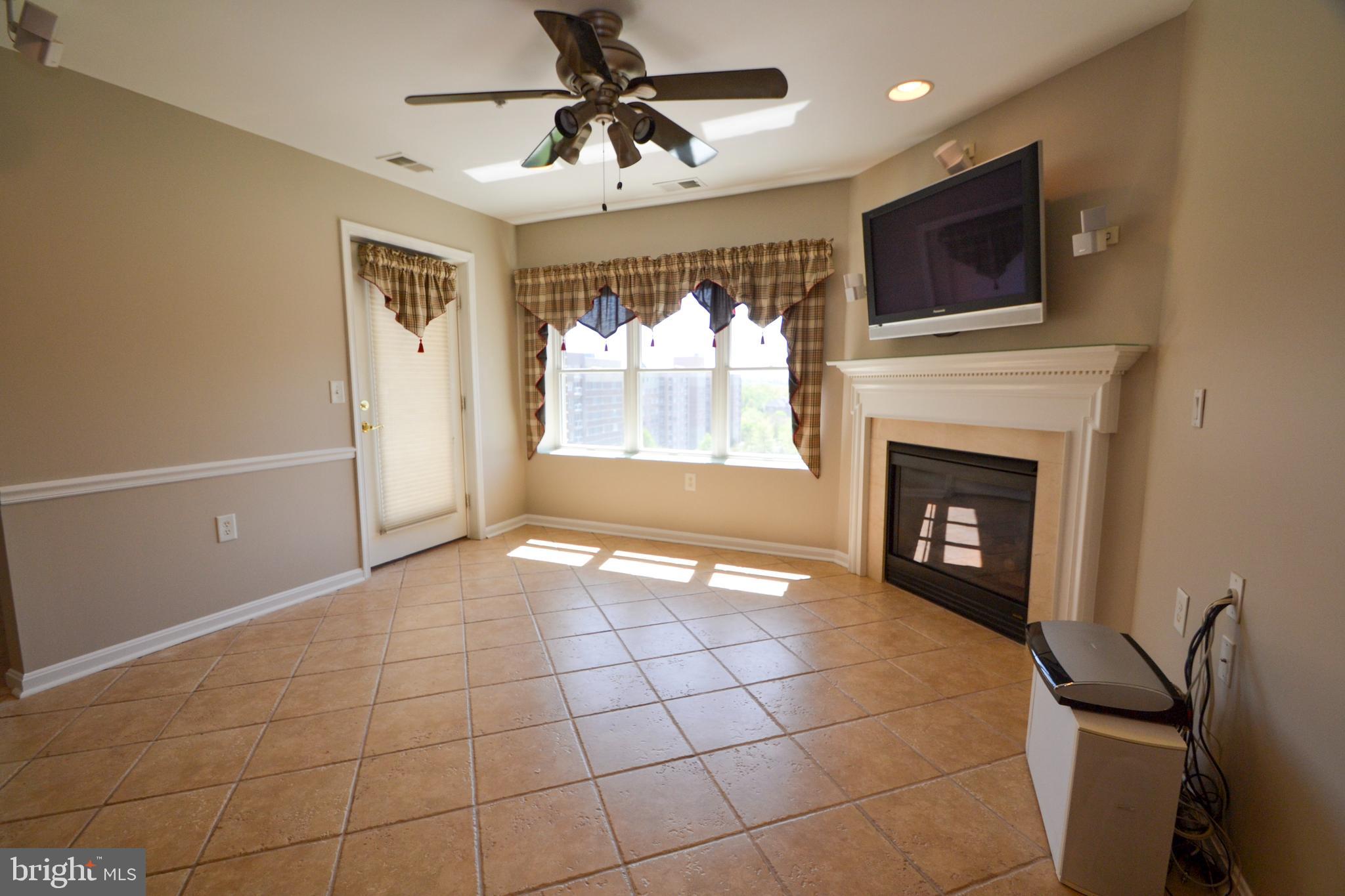 12246 Roundwood Road, Unit 701 Lutherville-Timonium, MD 21093 - Photo 6 of 24 Kitchen