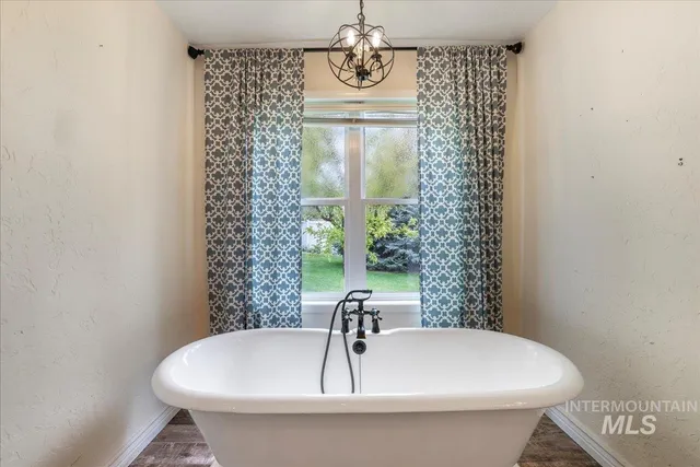 $859,000 | 1801 East 3900 North, Buhl, ID 83316