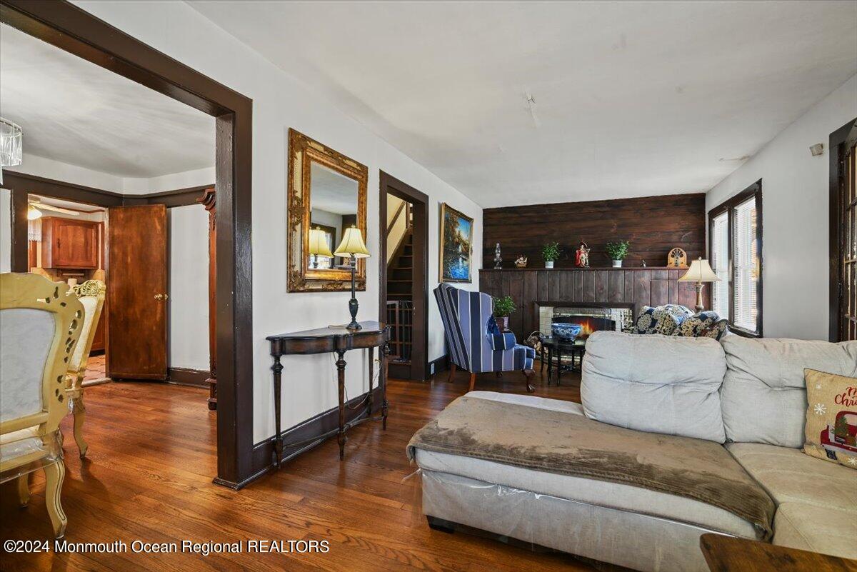 146 Hillside Road Elizabeth, NJ 07208 - Photo 8 of 30 08 - 146 Hillside Rd, Elizabeth