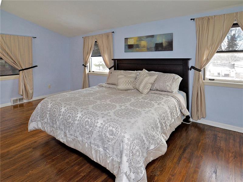 109 Leslie Road Monroeville, PA 15146 - Photo 13 of 24 Master Bedroom. Large closet, hardwood floors, darkening blinds. Master Bath too.