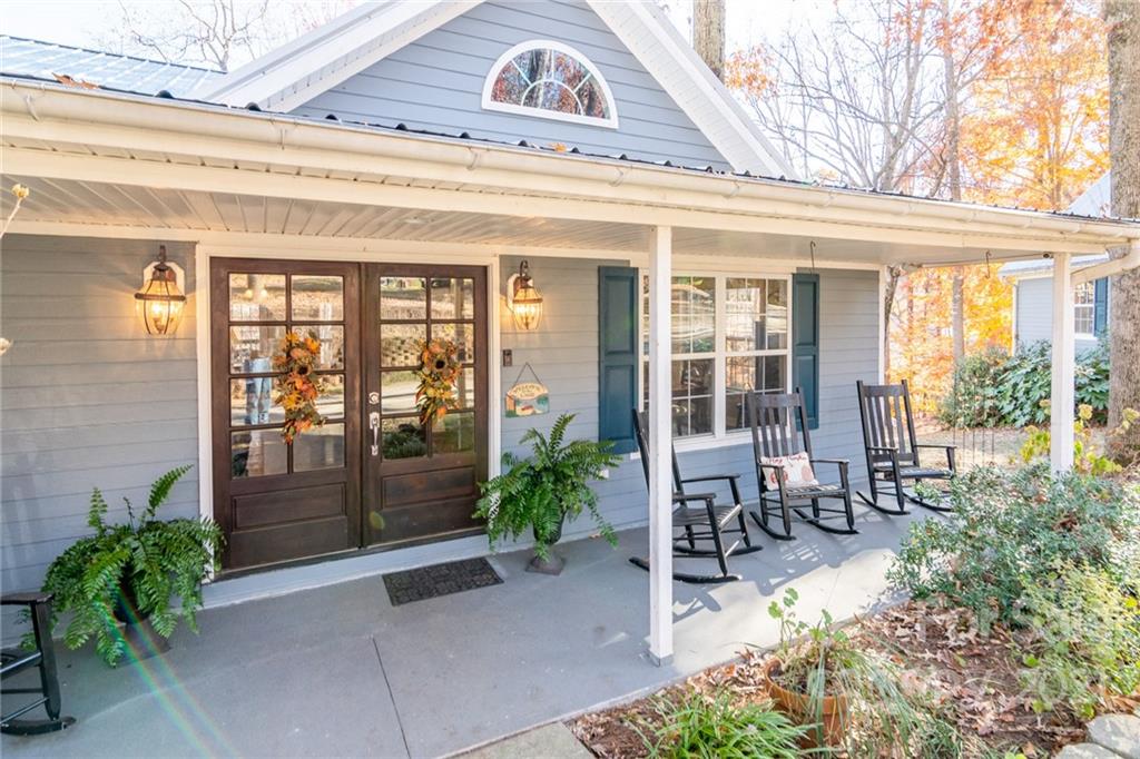254 Beaten Path Road Mooresville, NC 28117 - Photo 3 of 35 a view of a building with sitting area