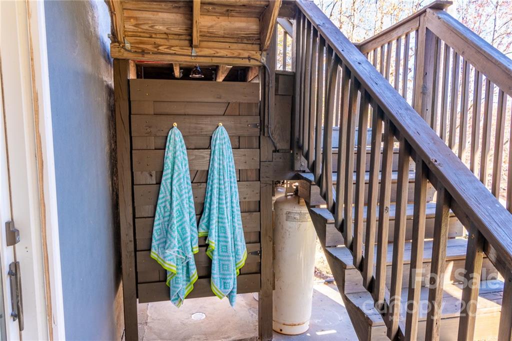 254 Beaten Path Road Mooresville, NC 28117 - Photo 29 of 35 a view of stairs