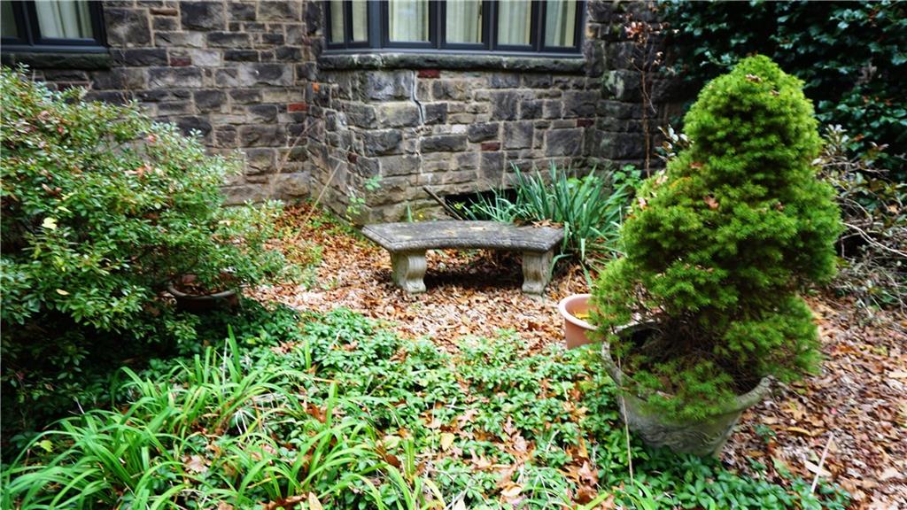 22 Holland Road Churchill, PA 15235 - Photo 22 of 25 Gallery Image 22
