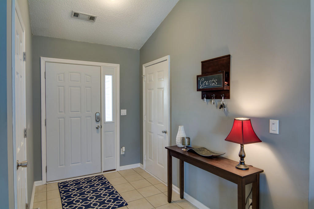 312 Hamlet Road Summerville, SC 29485 - Photo 5 of 31 cs1703164-1005