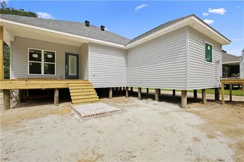 $256,000 | 61058 North Mill Road, Lacombe, LA 70445