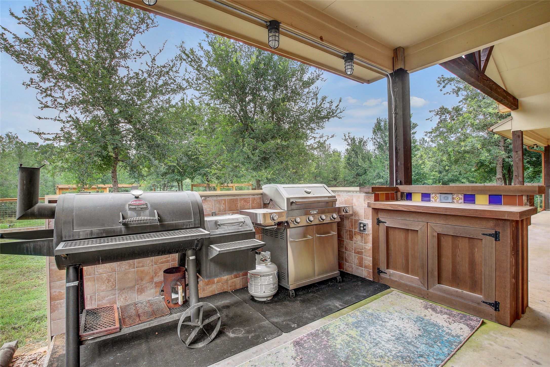 18197 Fm 619 Elgin, TX 78621 - Photo 29 of 39 a view of an outdoor sitting area