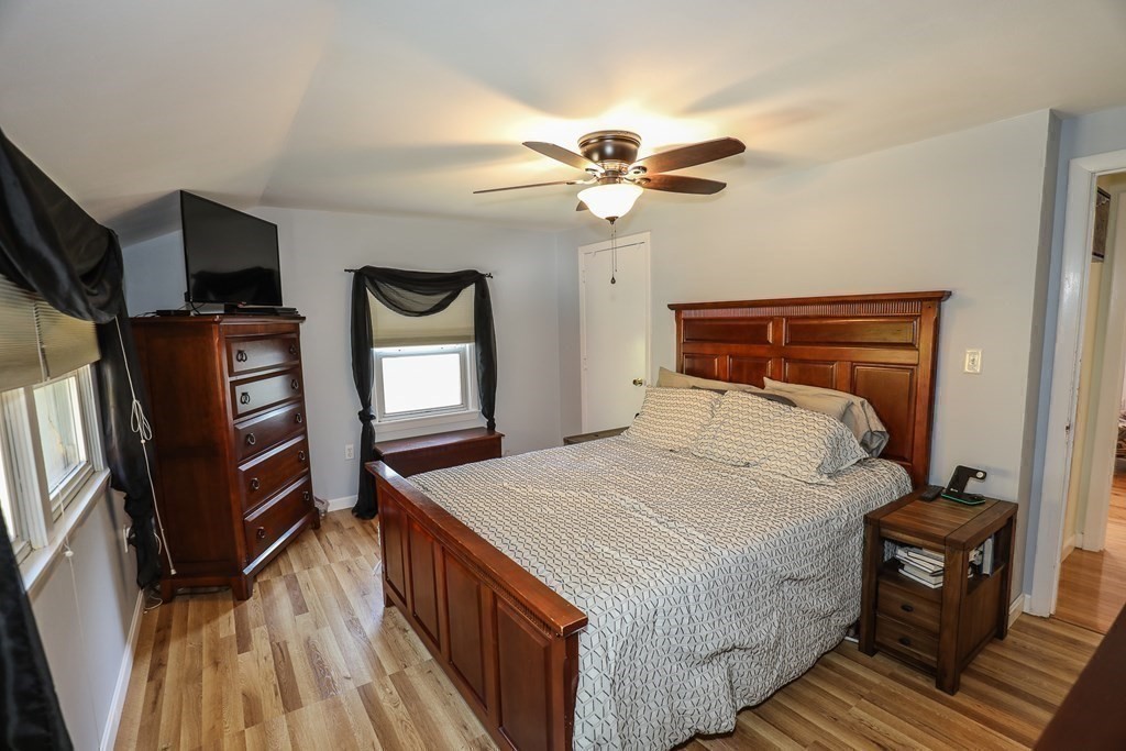 12 Bowman Road Billerica, MA 01821 - Photo 18 of 25